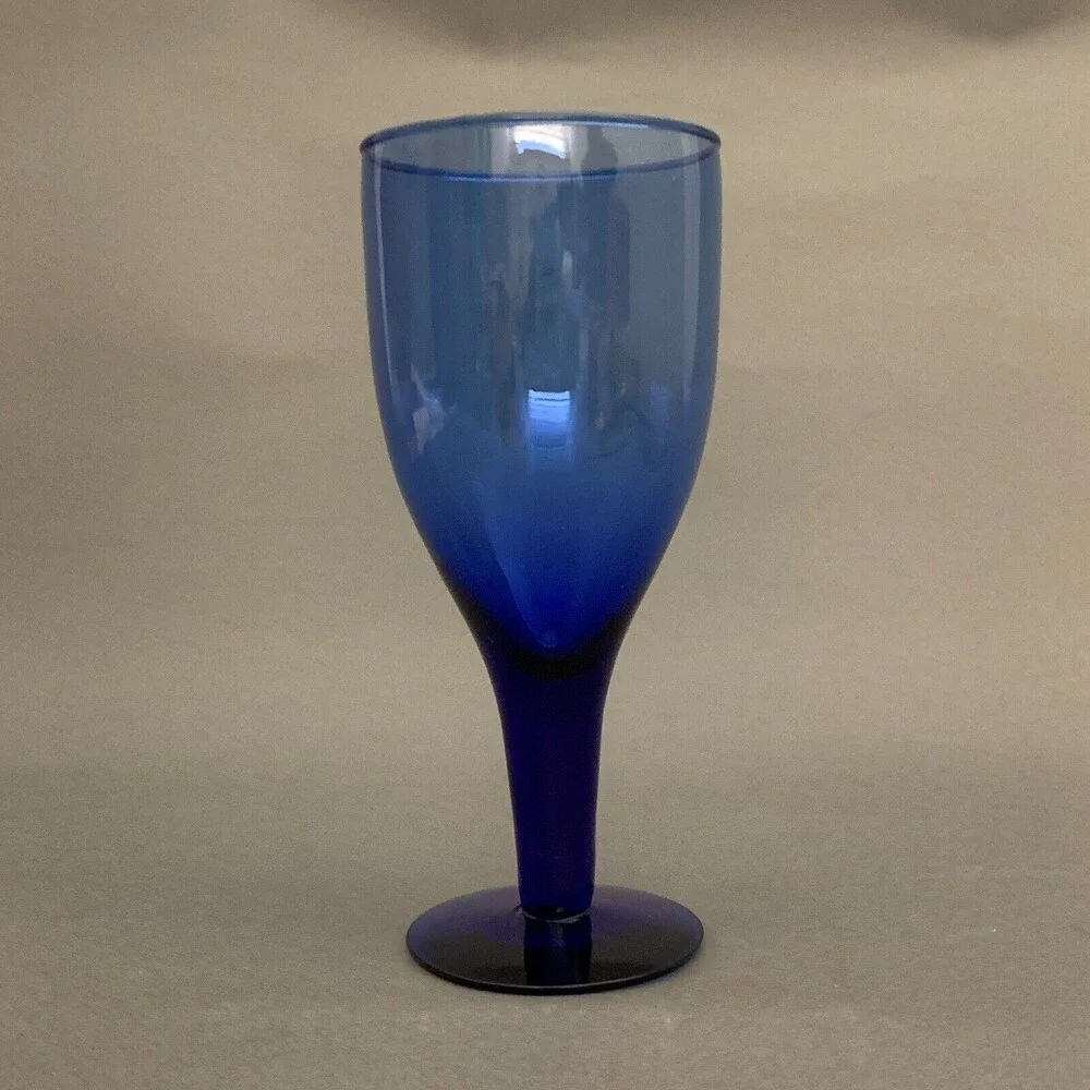 Cobalt Blue Wine Stemmed Glass Stemware Goblet‎ Bar 7 1/2
